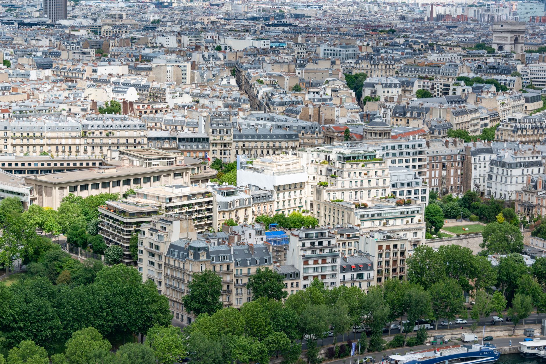 Paris property listings flooded with fake and recycled images, and renters are paying the price