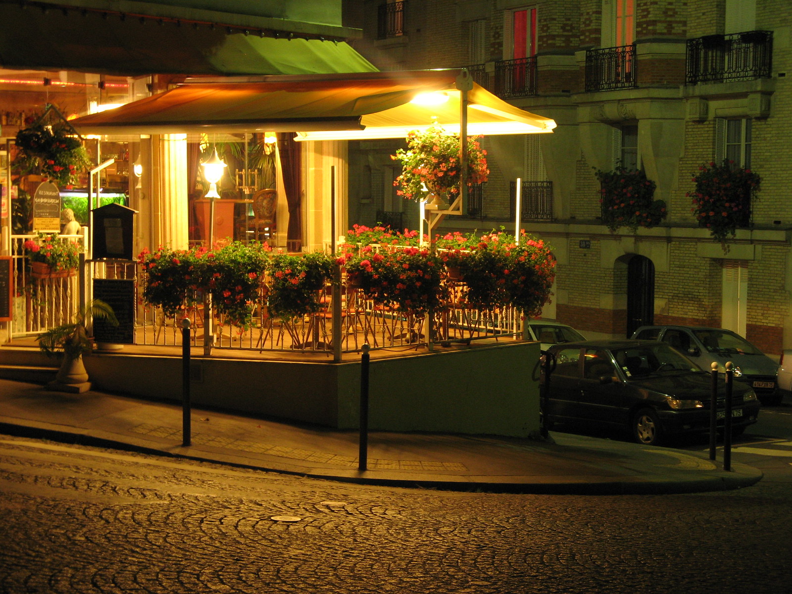 Where to Eat in Paris: A Guide to Restaurants by Neighbourhood